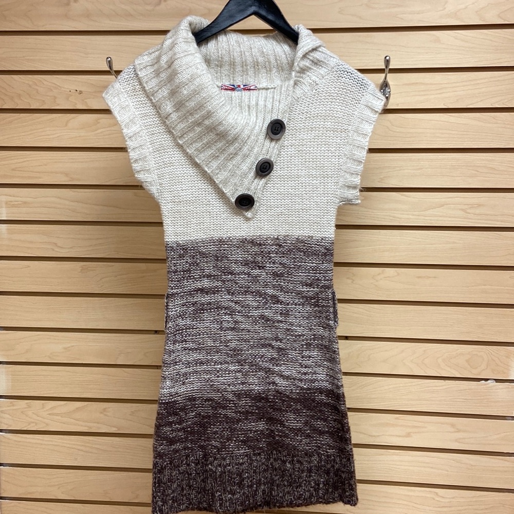 Henri unique women sweater Size Small